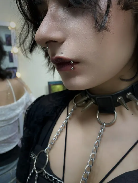 Piercing by Syinger Tattoos